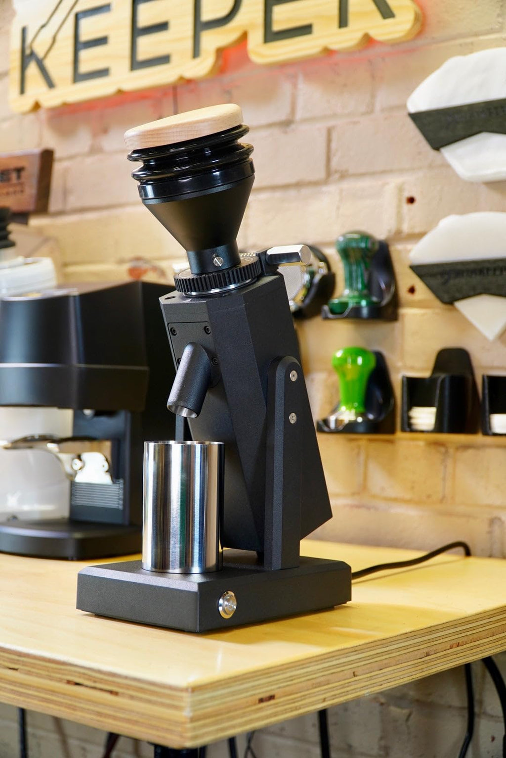 Single Dose Coffee Grinder with 40mm Stainless Steel Conical Burrs J5501