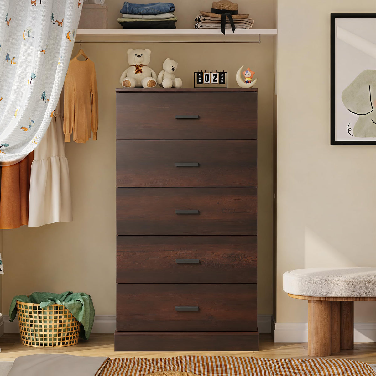 Brown 5 Drawer Dresser B540933