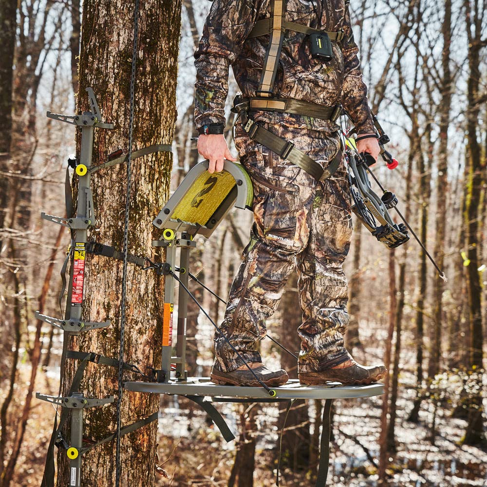 Camo Hang-On Treestand O47197