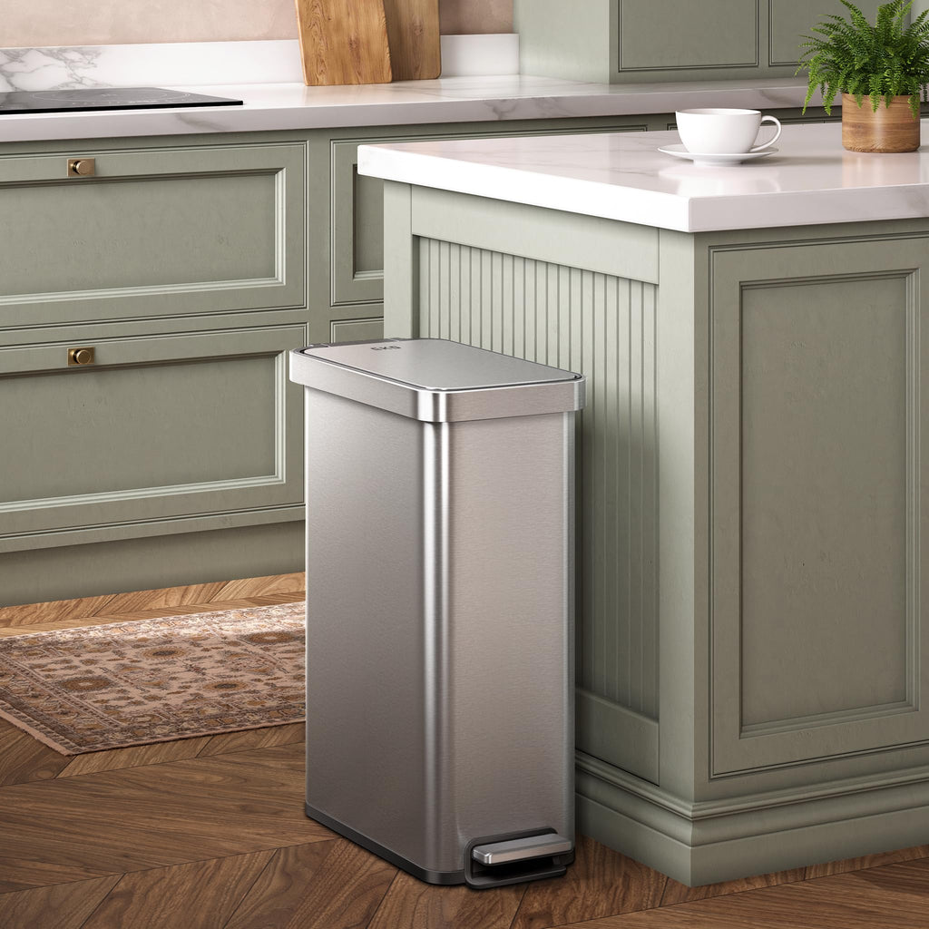 50L Stainless Steel Step Kitchen Trash Can with Lid B135