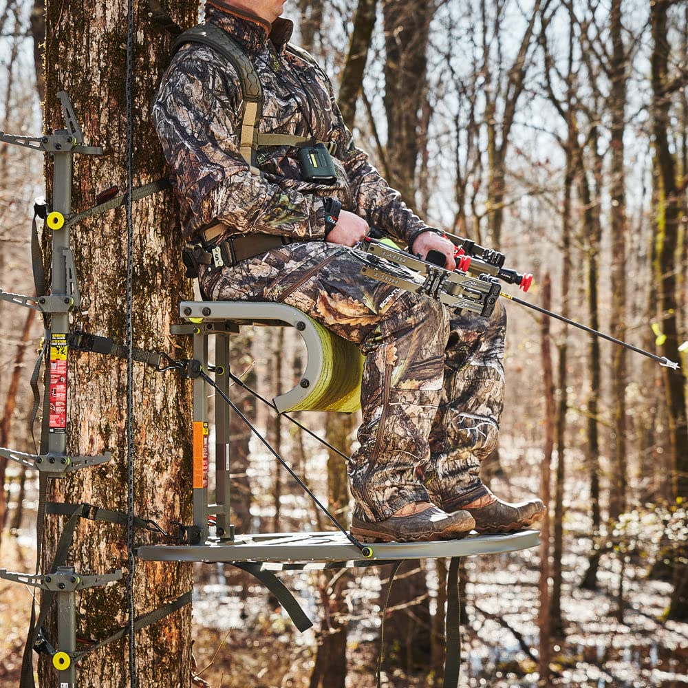 Camo Hang-On Treestand O47197